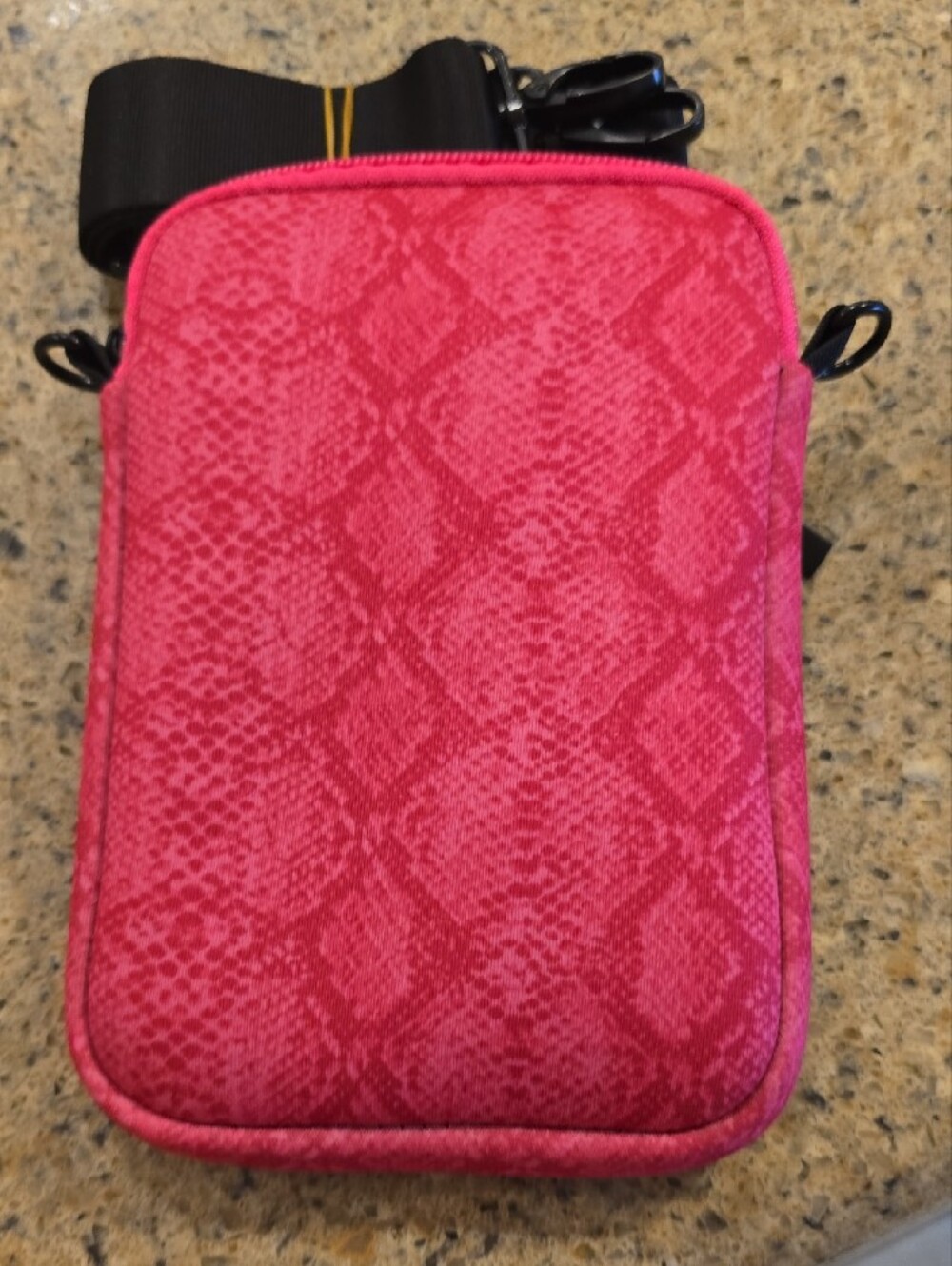 NWT Pink Snake-Print Crossbody Wristlet - Picture 3 of 5